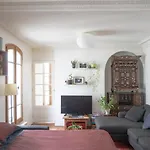 Chaleureux Appartement Parisien